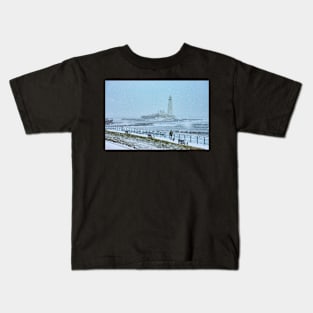 whitley bay lighthouse winter postcard Kids T-Shirt